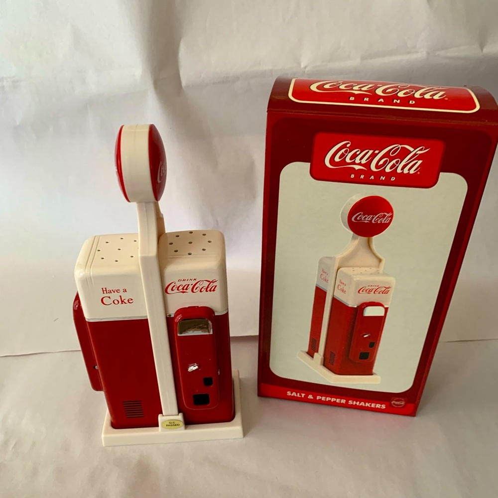 Vintage Coca Cola vending machine salt and pepper shakers with base